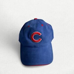 Vintage MLB Major League Baseball Chicago Cubs C Blue and Red
